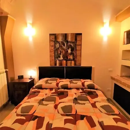 Vittoria House Apartamento LʼAquila