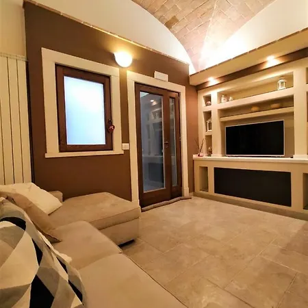 アパート Vittoria House